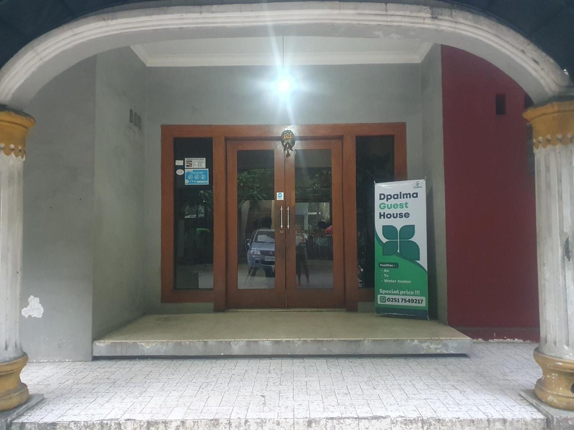 Hotel Ruang Tidur At Dpalma Bogor Exterior foto